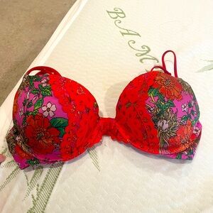 Victoria's Secret Y2K push up floral 32c bra